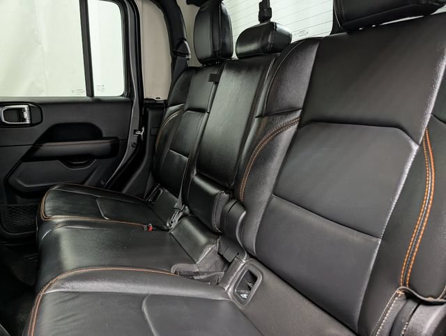 Used 2022 Jeep Gladiator Mojave w/ LED Lighting Group AWD/4WD image 9