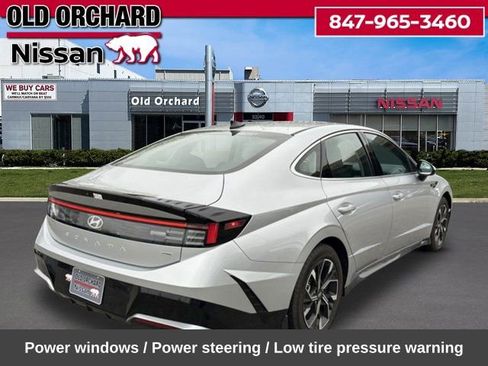 Used 2025 Hyundai Sonata SEL AWD/4WD image 6