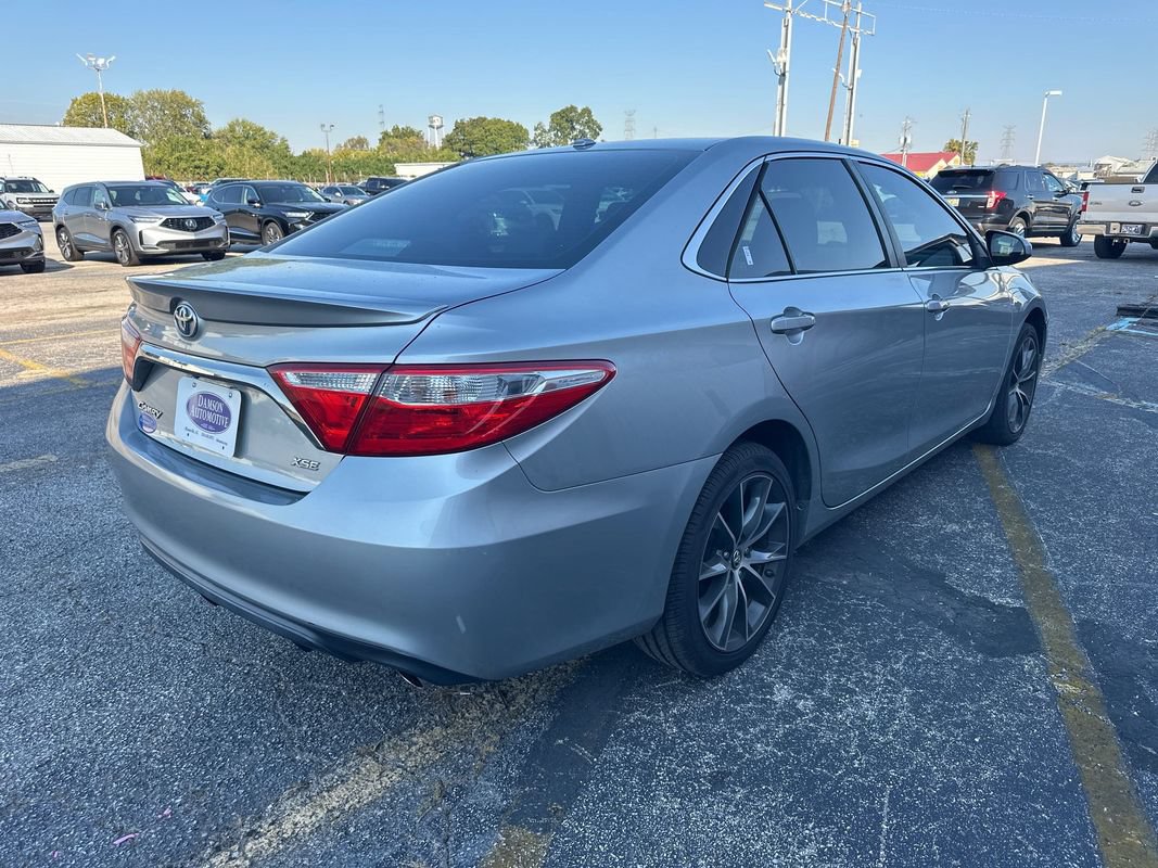 Used 2016 Toyota Camry XSE FWD image 3