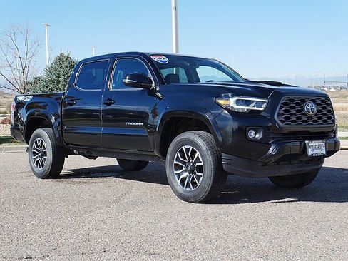 Used 2023 Toyota Tacoma TRD Sport image 7