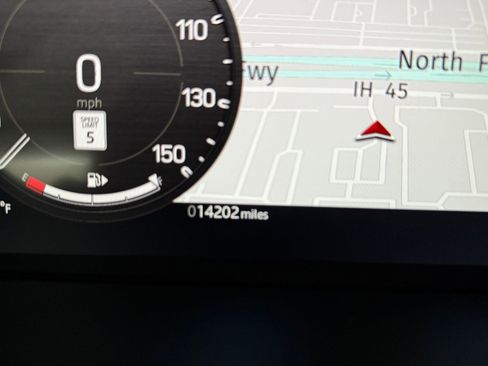 Certified 2024 Land Rover Defender 130 S image 22