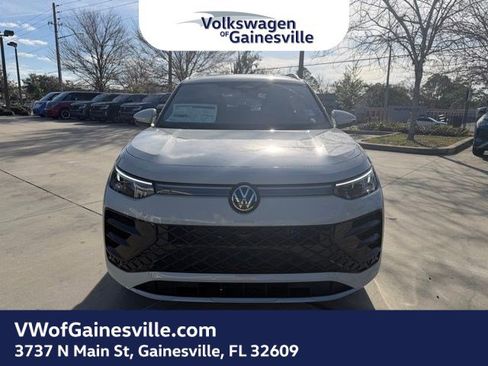 New 2026 Volkswagen Tiguan SEL R-Line image 2