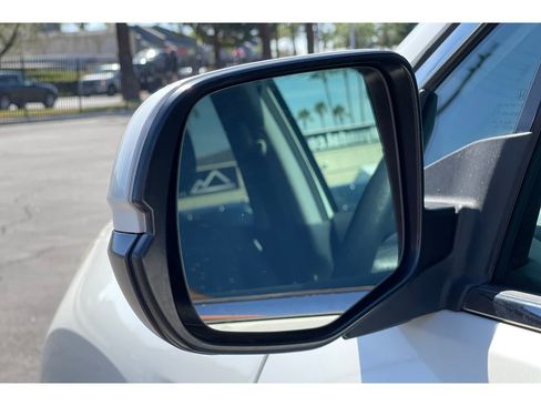 Certified 2017 Honda Pilot EX image 11