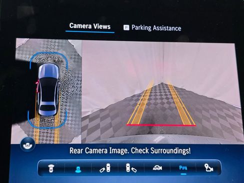 Used 2024 Mercedes-Benz C 300 4MATIC Sedan image 39