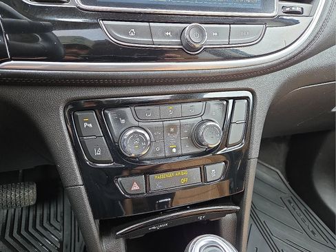 Used 2017 Buick Encore Premium w/ Experience Buick Package image 19