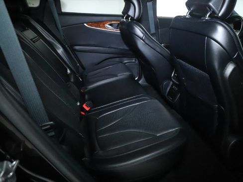 Used 2019 Lincoln Nautilus Reserve w/ Cargo Utility Package FWD image 33