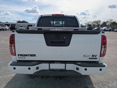Used 2019 Nissan Frontier SV w/ Value Truck Package image 6
