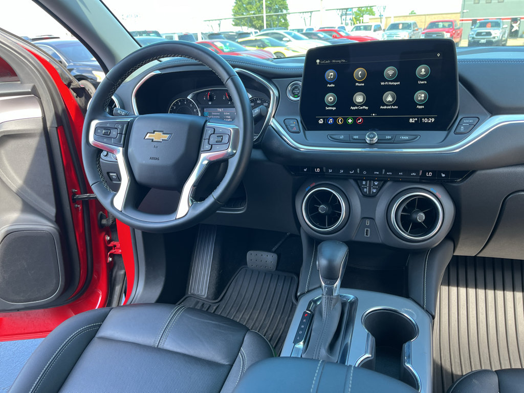 Used 2023 Chevrolet Blazer LT FWD image 43