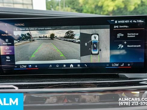 Used 2025 BMW i7 eDrive50 w/ M Sport Package image 39