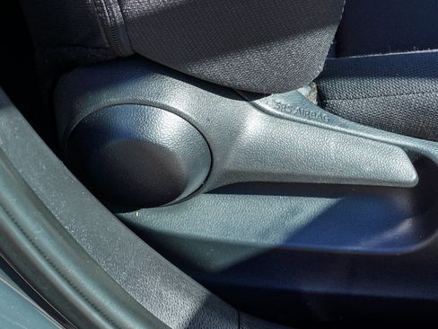Used 2024 Toyota Corolla LE FWD image 24