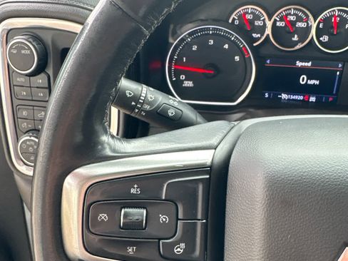 Used 2020 Chevrolet Silverado 2500 LTZ image 26
