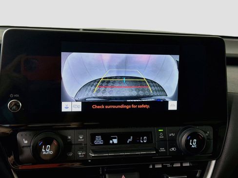 Used 2024 Toyota Grand Highlander AWD image 7