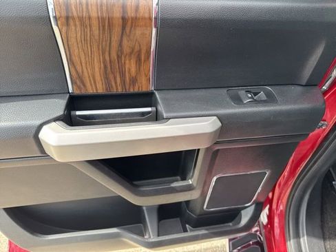 Used 2018 Ford F150 Lariat image 17