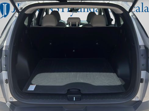 Certified 2022 Hyundai Tucson SEL w/ Convenience + Premium Package FWD image 9