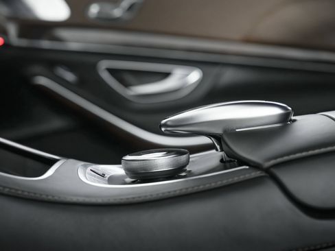 Used 2016 Mercedes-Benz Maybach S 600 image 84