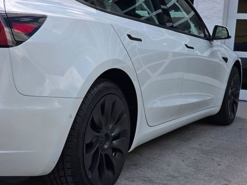 Used 2022 Tesla Model 3 Standard Range image 37