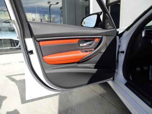 Used 2017 BMW M3 image 12