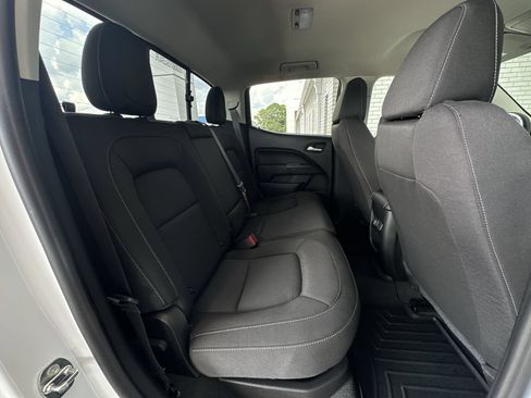Used 2022 Chevrolet Colorado LT w/ LT Convenience Package RWD image 22