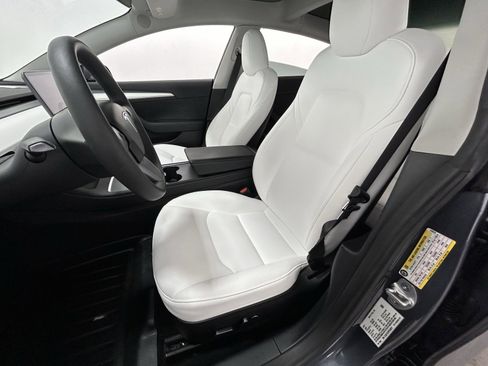 Used 2023 Tesla Model 3 Performance image 28