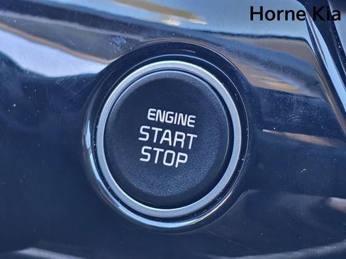 New 2026 Kia Seltos S image 18