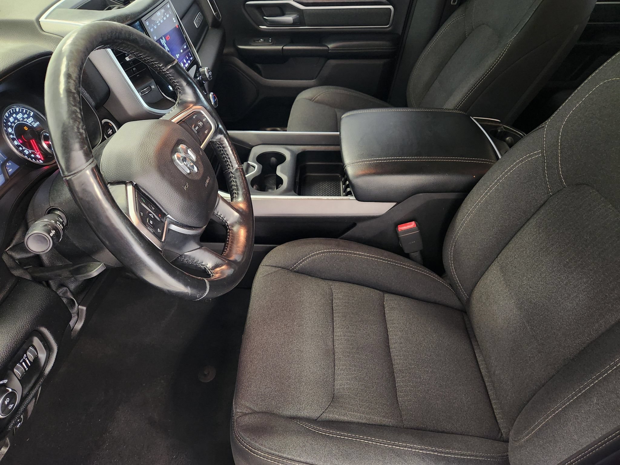 Used 2019 RAM 1500 Big Horn AWD/4WD image 12