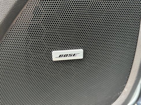 Used 2023 Chevrolet Traverse Premier w/ Redline Edition image 19