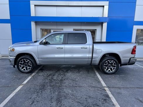 Used 2025 RAM 1500 Laramie image 5