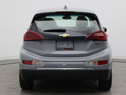 Used 2021 Chevrolet Bolt LT FWD image 6