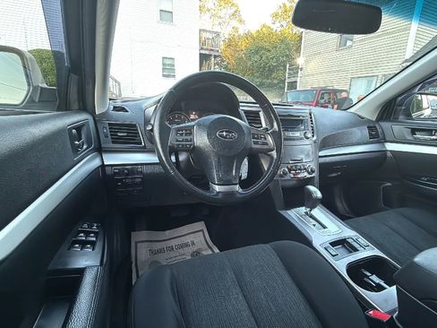 Used 2013 Subaru Outback 2.5i Premium image 28
