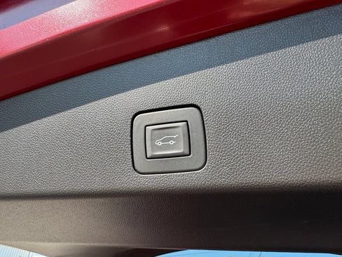 Certified 2023 Buick Encore GX Select w/ Sport Touring Package FWD image 33