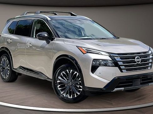 New 2026 Nissan Rogue Platinum w/ Platinum Premium Package AWD/4WD image 2