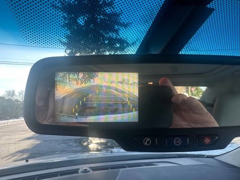 Used 2011 Cadillac CTS Luxury image 17