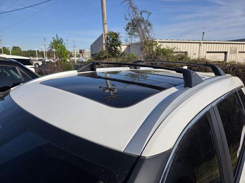 Certified 2025 Nissan Rogue SV w/ SV Premium Package image 6