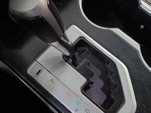 Used 2014 Toyota Camry LE FWD image 21