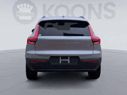 New 2026 Volvo XC40 B5 Plus w/ Protection Package Premier image 5