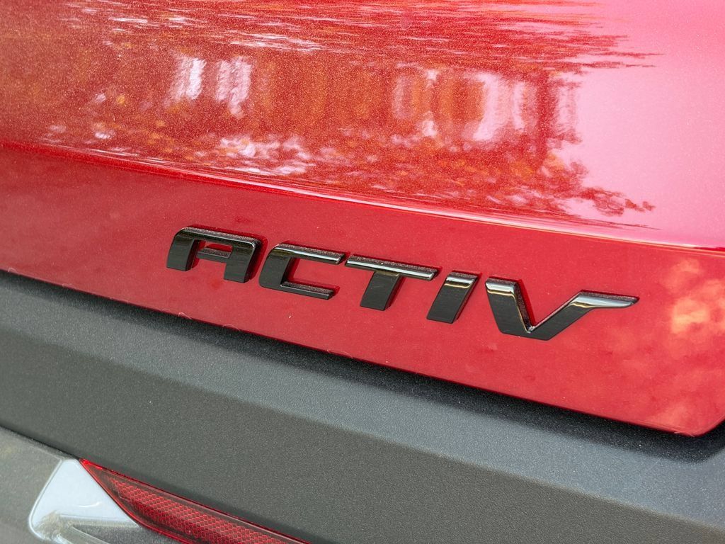 New 2027 Chevrolet Equinox ACTIV AWD/4WD image 28