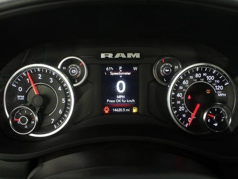 Used 2024 RAM 2500 Big Horn w/ Bed Utility Group image 11