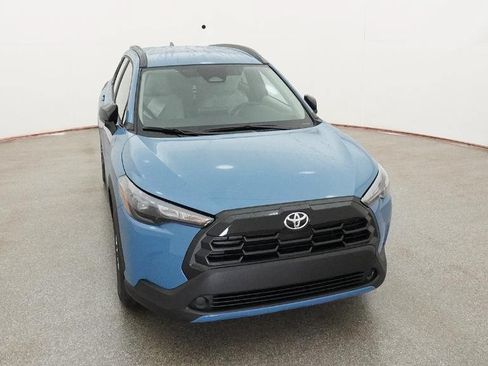 New 2026 Toyota Corolla Cross LE FWD image 8