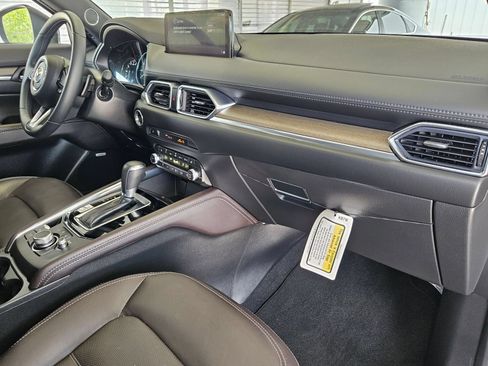 Certified 2025 MAZDA CX-5 Signature AWD/4WD image 29