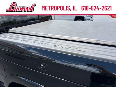 Used 2025 RAM 1500 Limited w/ Trailer Tow Group AWD/4WD image 8