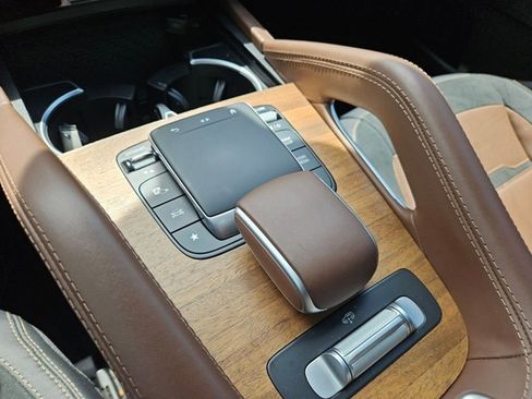 Used 2024 Mercedes-Benz GLE 53 AMG 4MATIC image 13