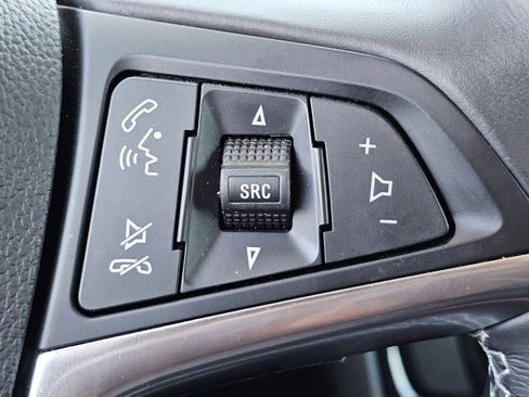 Used 2020 Buick Encore Preferred image 14