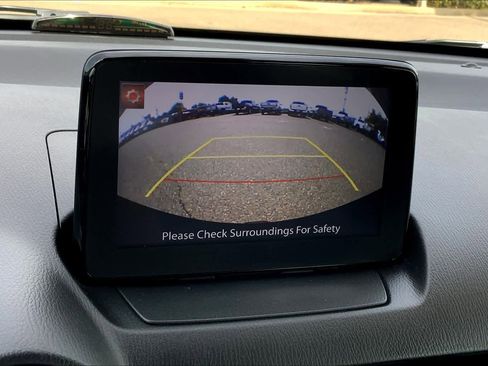 Certified 2020 Toyota Yaris LE image 26