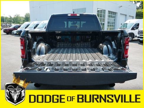 Used 2025 RAM 1500 Big Horn AWD/4WD image 13