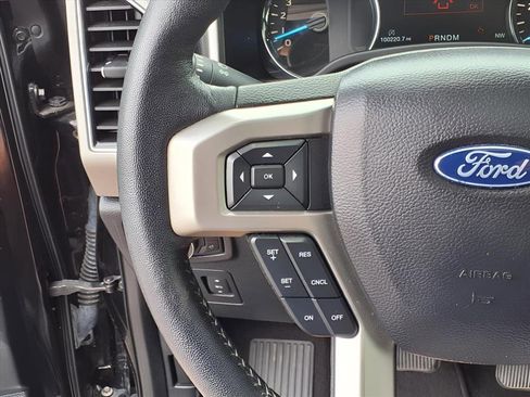 Used 2020 Ford F150 Lariat image 5