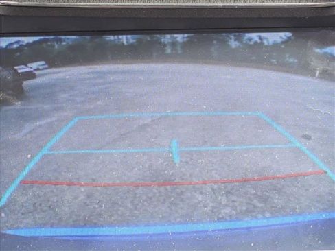 Used 2017 Toyota RAV4 LE image 11