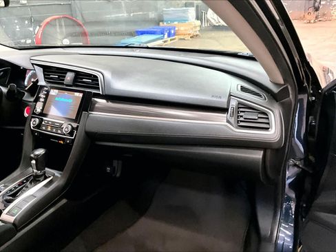 Used 2019 Honda Civic EX image 19