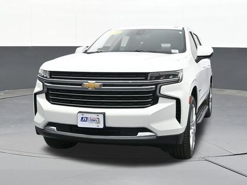 Used 2021 Chevrolet Tahoe LT AWD/4WD image 2