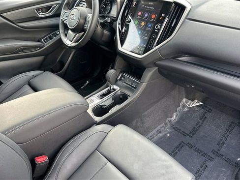 Certified 2025 Subaru Ascent Limited image 19