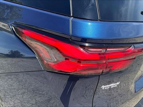 Used 2023 Chevrolet Traverse LS w/ Safety Package FWD image 24